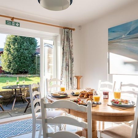 Port View House 3-Bedroom Self Catering Family Home With Garden Near Cardiff Exterior photo